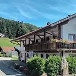 Appartement Holzfurtner *